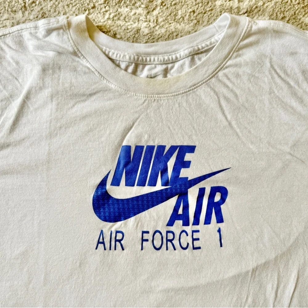Nike Air Force 1 logo shirt